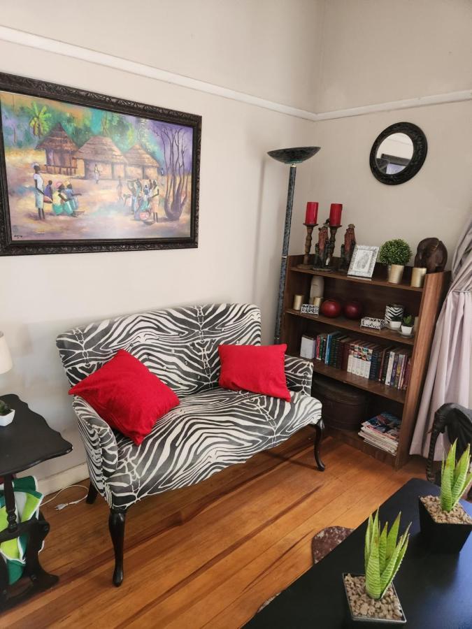 Garden Corner Guesthouse ボーフォート・ウェスト エクステリア 写真